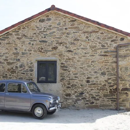 O Lar De San Fins א-קורוניה