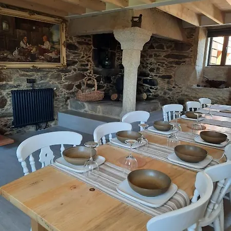 Holiday home O Lar De San Fins