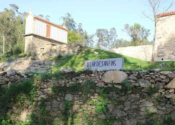 בית נופש O Lar De San Fins א-קורוניה